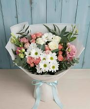 Букет цветов из:  Розы, Лизиантусы и Хризантемы в Пудоже