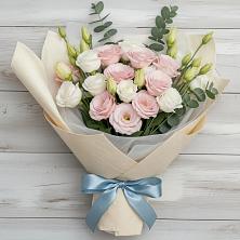 Букет цветов из:  Лизиантусы в Пудоже
