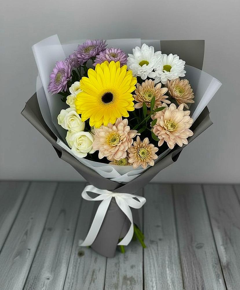 Букет цветов из: Розы, Герберы и Хризантемы в Пудоже