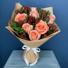 Букет цветов из:  Розы и Альстромерии в Пудоже