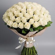 Букет 101 беля роза Белоснежка в Пудоже