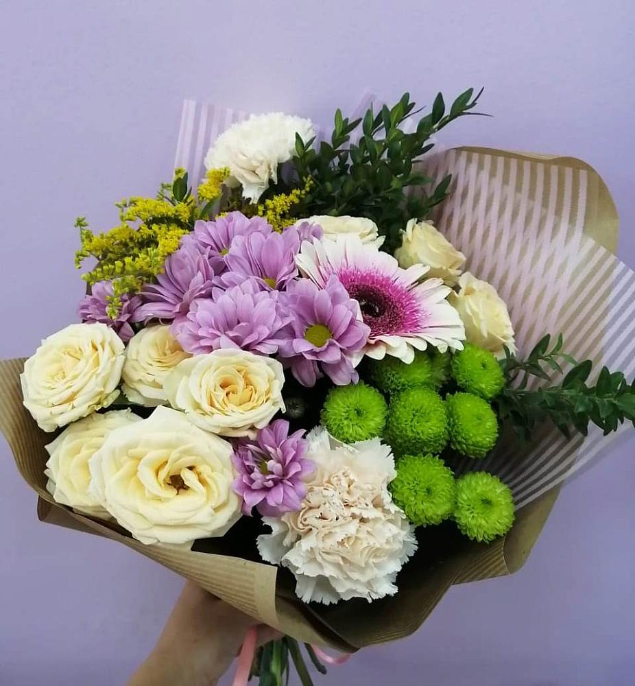 Букет цветов из: Хризантемы, Розы, Гвоздики и Герберы в Пудоже