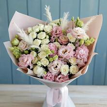 Букет цветов из:  Альстромерии и Розы в Пудоже