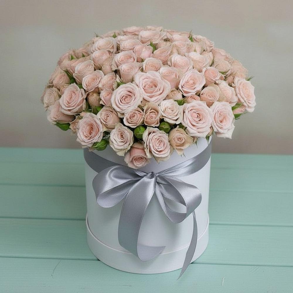 Цветочная композиция из Розы в шляпной коробке в Пудоже