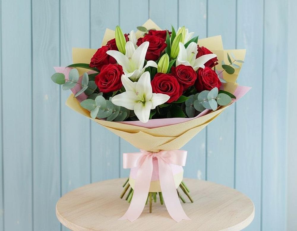 Букет цветов из: Лилии и Розы в Пудоже